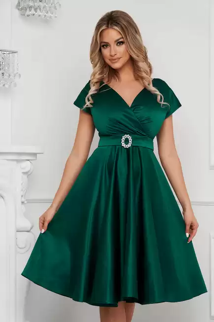  Rochie verde eleganta midi in clos din satin de nunta